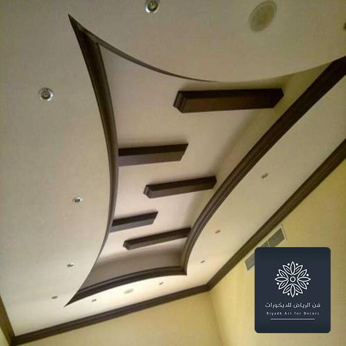 ديكور سقف ضوئي الرياض